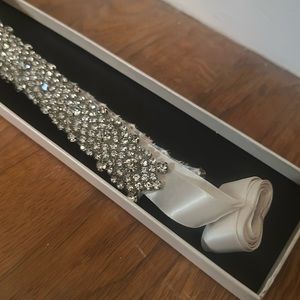 Bridal rhinestone belt, ivory